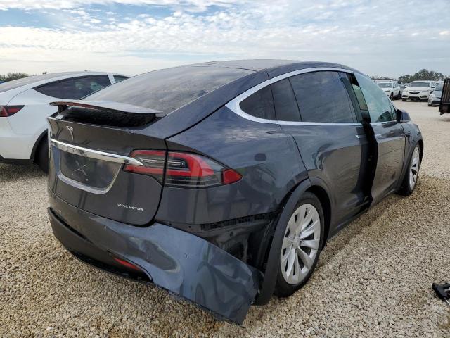 Photo 3 from auction – 2020 TESLA MODEL X with VIN 5YJXCAE23LF221989