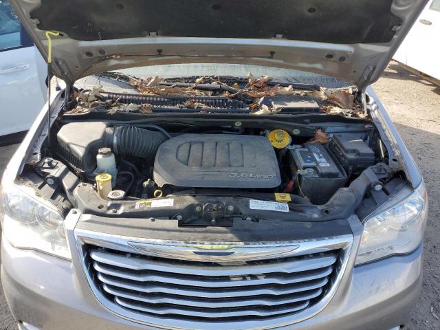 Photo 12 from auction – 2016 CHRYSLER TOWN & COU with VIN 2C4RC1CG9GR166045