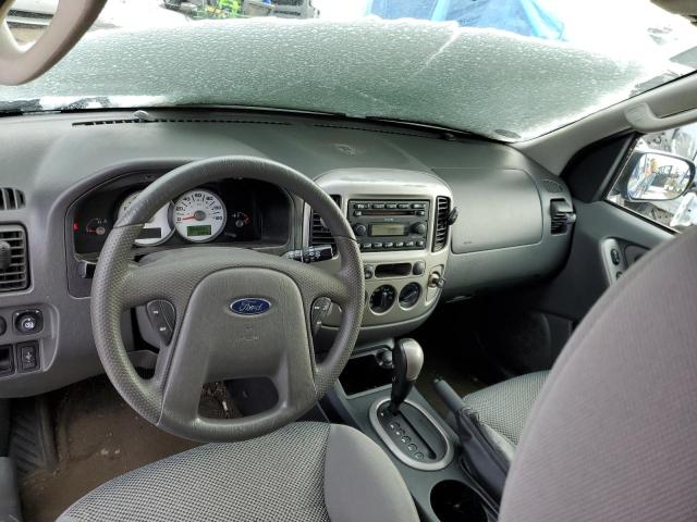 Photo 8 from auction – 2005 FORD ESCAPE XLT with VIN 1FMYU93135DA03809