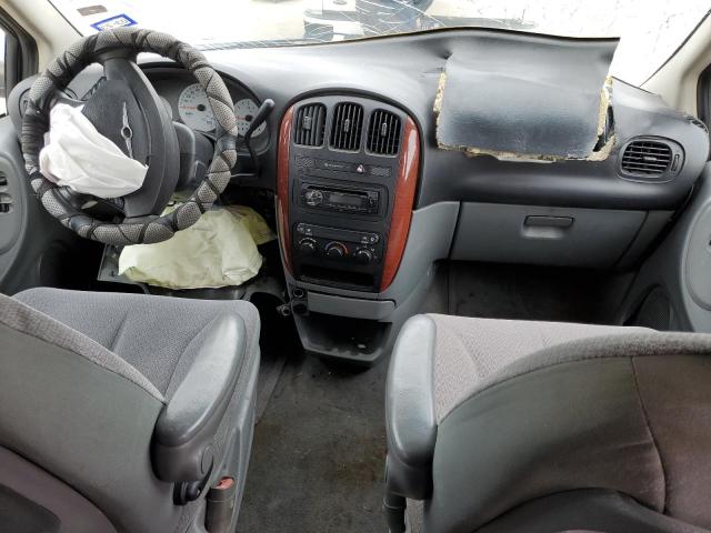 Photo 8 from auction – 2006 CHRYSLER TOWN & COU with VIN 1A4GP45R96B682957