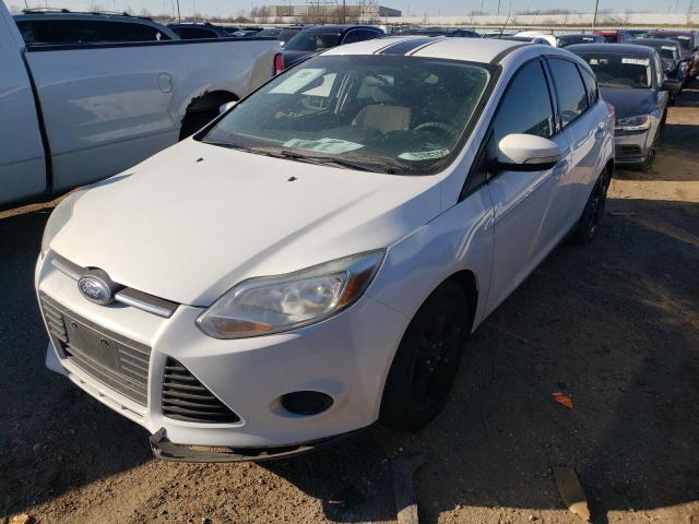 FORD FOCUS SE 2014 مع رقم تعريف المركبة 1FADP3K23EL136003 - صورة من المزاد