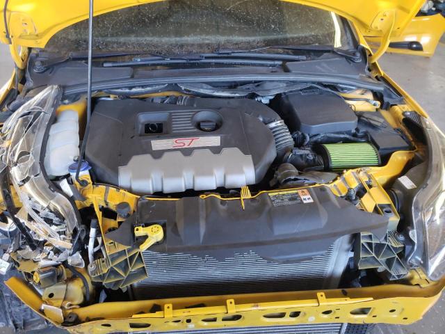 Photo 11 from auction – 2013 FORD FOCUS ST with VIN 1FADP3L94DL233558