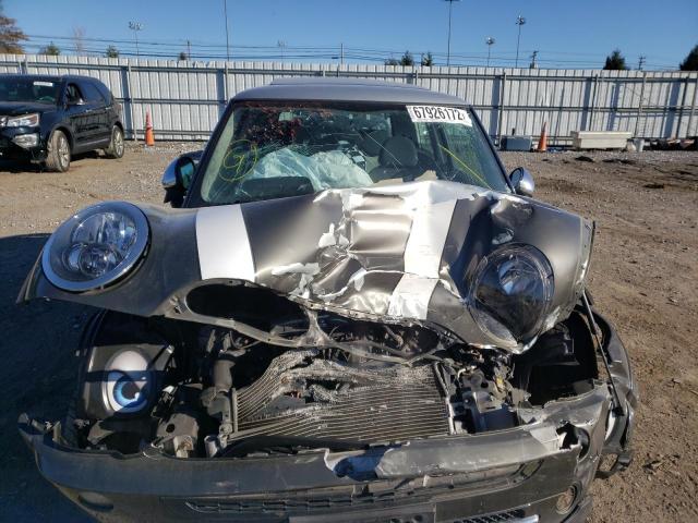 Photo 5 from auction – 2006 MINI COOPER with VIN WMWRC33566TK71186