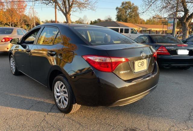 Photo 3 from auction – 2017 TOYOTA COROLLA L with VIN 5YFBURHE1HP657604