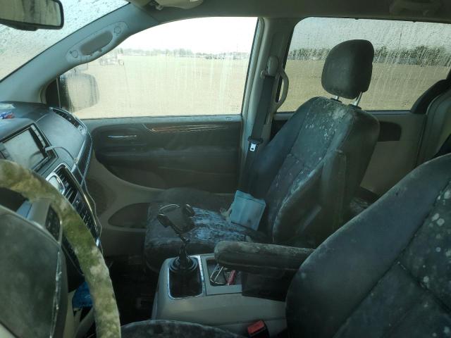 Photo 10 from auction – 2015 CHRYSLER TOWN & COU with VIN 2C4RC1BG2FR505471