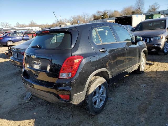 Photo 3 from auction – 2017 CHEVROLET TRAX LS with VIN 3GNCJNSB5HL161617