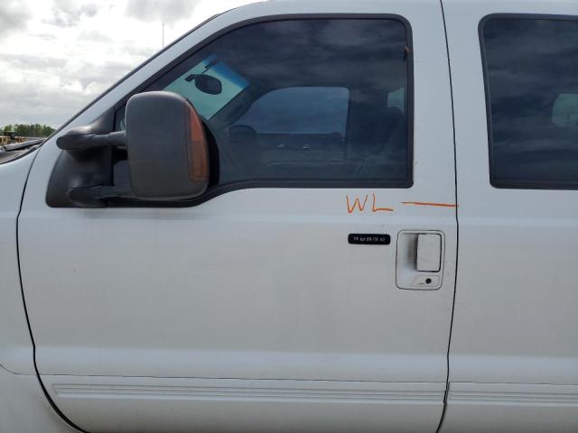 Photo 12 from auction – 2004 FORD EXCURSION with VIN 1FMSU45P34EC64585
