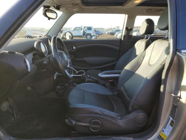 Photo 7 from auction – 2010 MINI COOPER with VIN WMWMF3C50ATZ66998