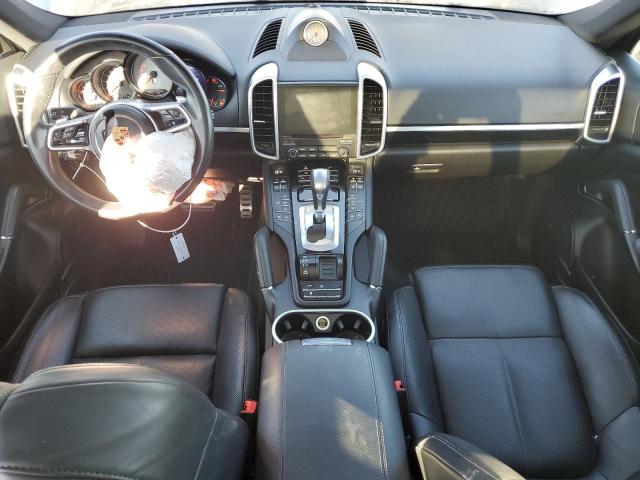 Photo 8 from auction – 2017 PORSCHE CAYENNE S with VIN WP1AB2A26HLA53370