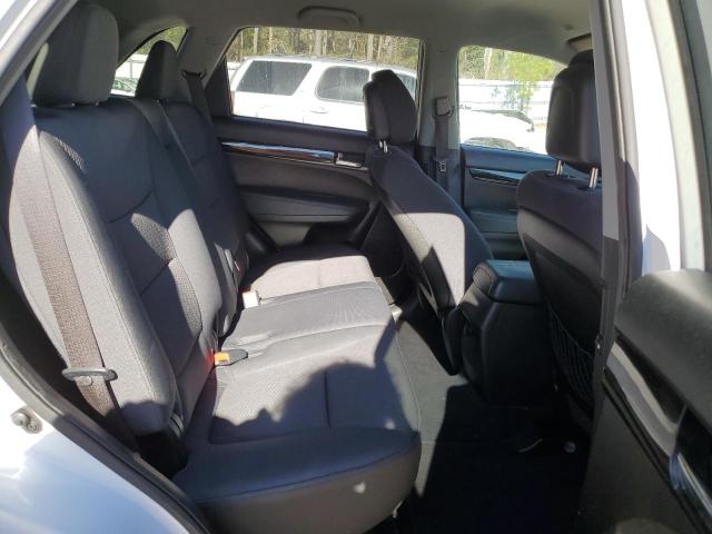 Photo 10 from auction – 2011 KIA SORENTO BA with VIN 5XYKTDA11BG126847