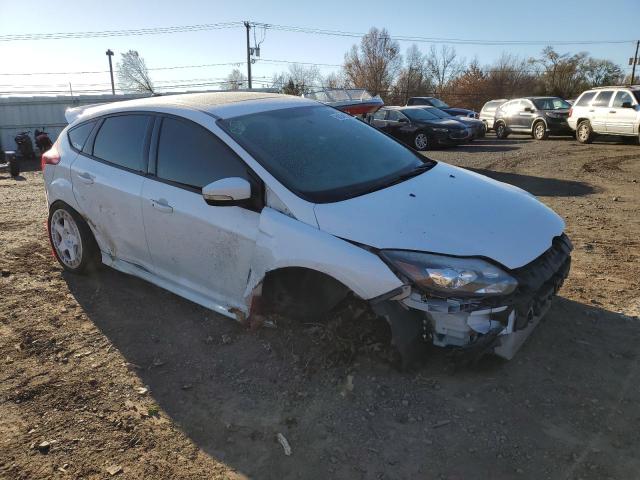 Photo 4 from auction – 2013 FORD FOCUS ST with VIN 1FADP3L93DL230019