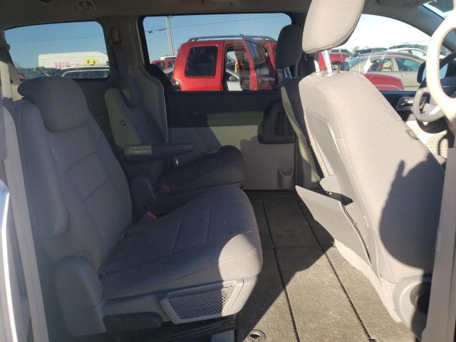 Photo 11 from auction – 2008 CHRYSLER TOWN & COU with VIN 2A8HR54P68R682695