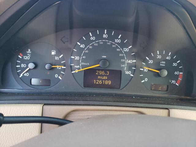 Photo 9 from auction – 2001 MERCEDES-BENZ E 320 with VIN WDBJF65JX1B352630