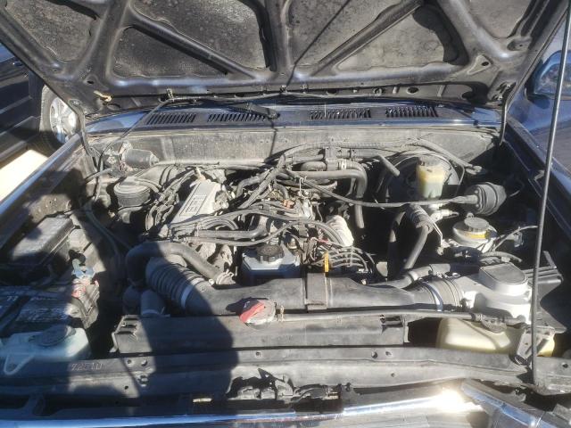 Photo 12 from auction – 1994 TOYOTA PICKUP 1/2 with VIN JT4RN13P2R6065580