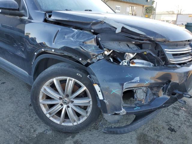 Photo 9 from auction – 2016 KIA SORENTO LX with VIN 5XYPG4A33GG069635