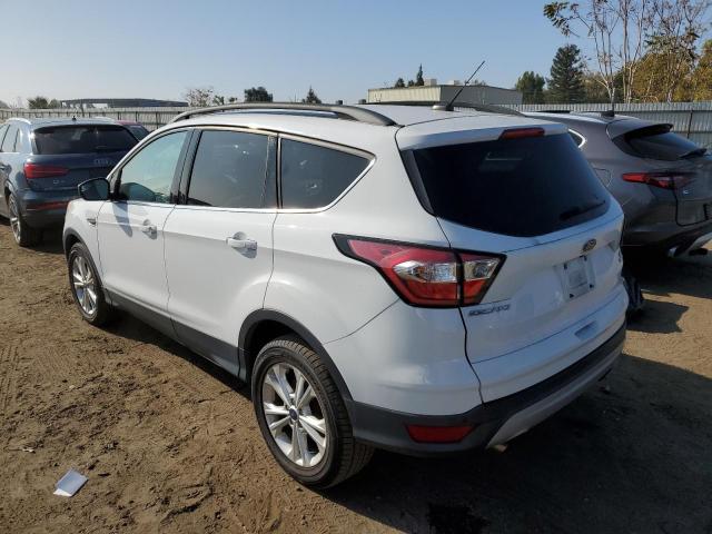 Photo 2 from auction – 2018 FORD ESCAPE SE with VIN 1FMCU0GD8JUB29443