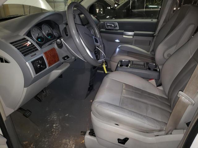 Photo 7 from auction – 2008 CHRYSLER TOWN & COU with VIN 2A8HR54P18R709852