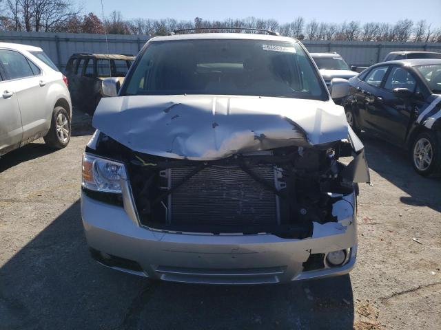 Photo 5 from auction – 2010 DODGE GRAND CARA with VIN 2D4RN5D15AR147353