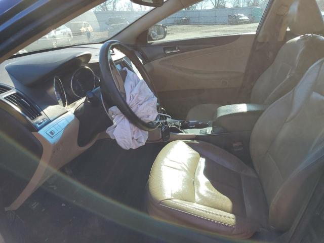 Photo 7 from auction – 2011 HYUNDAI SONATA SE with VIN 5NPEC4AC0BH220094