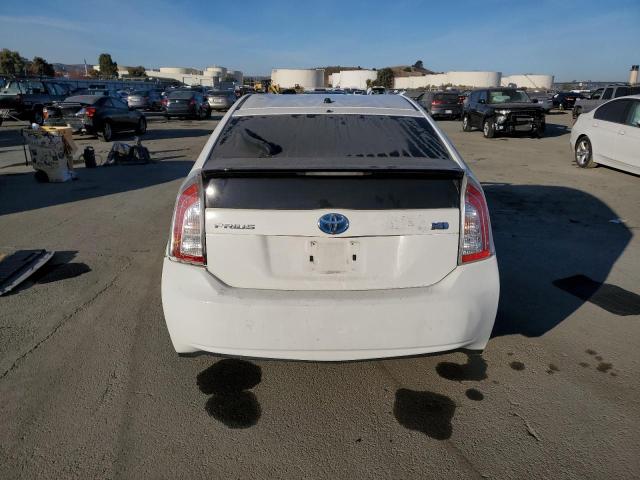 Photo 6 from auction – 2014 TOYOTA PRIUS with VIN JTDKN3DU0E1758950