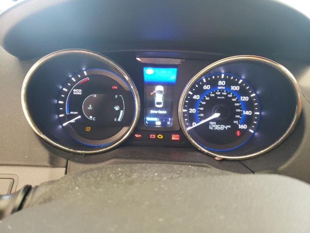 Photo 9 from auction – 2012 HYUNDAI SONATA HYB with VIN KMHEC4A49CA029027