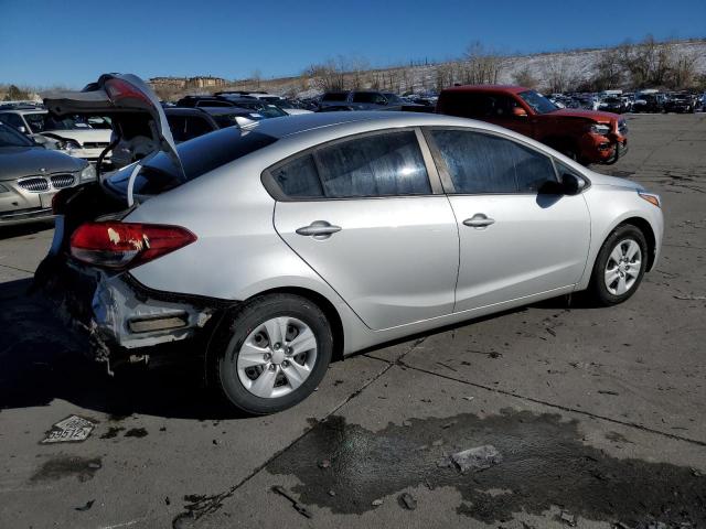 Photo 3 from auction – 2018 KIA FORTE LX with VIN 3KPFK4A70JE206029