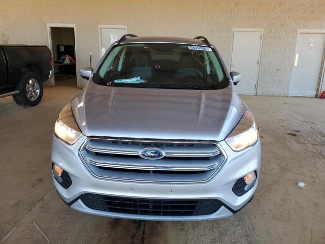 Photo 5 from auction – 2018 FORD ESCAPE SE with VIN 1FMCU9GDXJUB75604