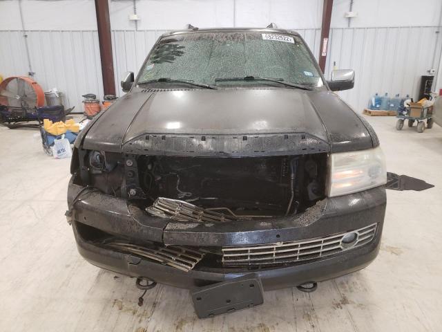Photo 5 from auction – 2010 LINCOLN NAVIGATOR with VIN 5LMJJ2H58AEJ07453