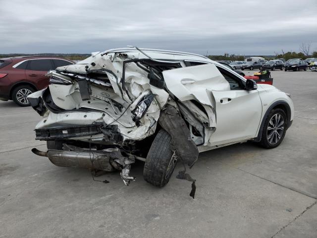 Photo 3 from auction – 2017 INFINITI QX30 BASE with VIN SJKCH5CR4HA019277