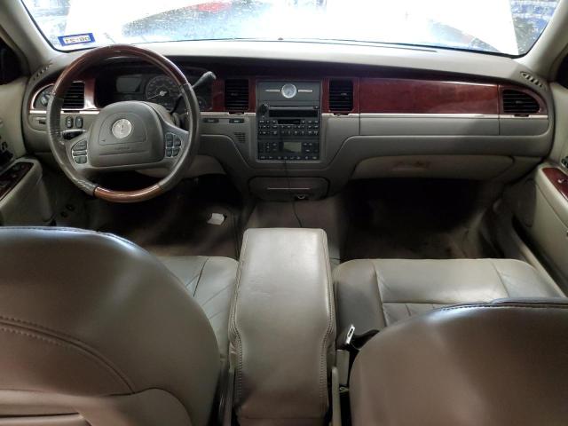 Photo 8 from auction – 2003 LINCOLN TOWN CAR S with VIN 1LNHM82W33Y604361