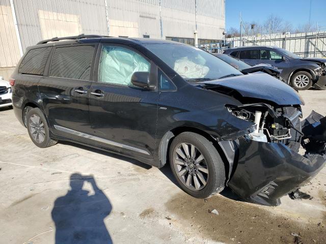 Photo 4 from auction – 2018 TOYOTA SIENNA XLE with VIN 5TDDZ3DC9JS196418