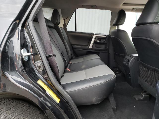 Photo 11 from auction – 2017 TOYOTA 4RUNNER SR with VIN JTEBU5JR9H5436041