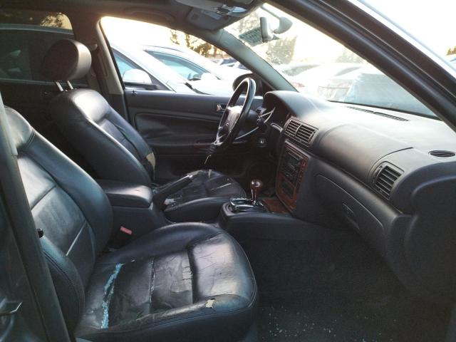 Photo 5 from auction – 2005 VOLKSWAGEN PASSAT with VIN WVWYU63B95E144020