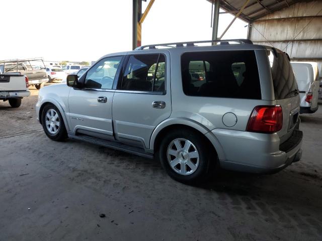 Photo 2 from auction – 2004 LINCOLN NAVIGATOR with VIN 5LMFU28R04LJ37661