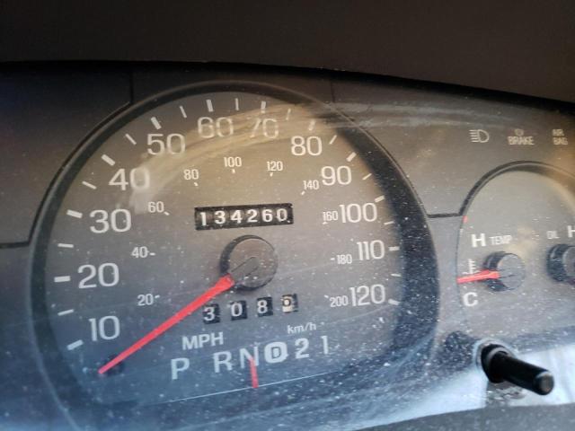 Photo 9 from auction – 2004 MERCURY GRAND MARQ with VIN 2MEFM74W54X608446