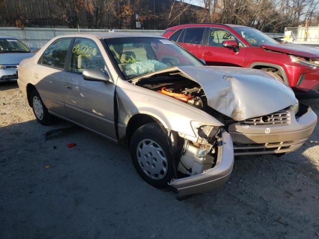 Photo 4 from auction – 1997 TOYOTA CAMRY CE with VIN 4T1BG22K8VU025951