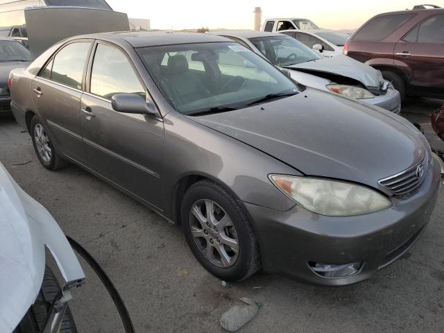 Photo 4 from auction – 2005 TOYOTA CAMRY LE with VIN 4T1BF30K45U591147