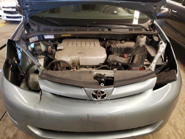 Photo 12 from auction – 2010 TOYOTA SIENNA CE with VIN 5TDKK4CC1AS331684
