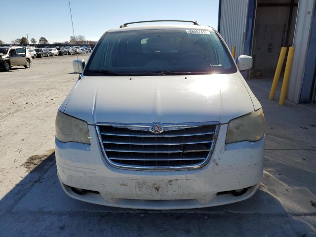 Photo 5 from auction – 2010 CHRYSLER TOWN & COU with VIN 2A4RR5DX6AR329417
