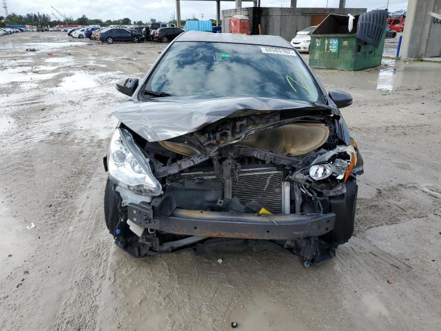 Photo 5 from auction – 2012 TOYOTA PRIUS C with VIN JTDKDTB36C1504864