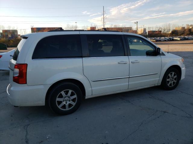 Photo 3 from auction – 2013 CHRYSLER TOWN & COU with VIN 2C4RC1BG2DR578000