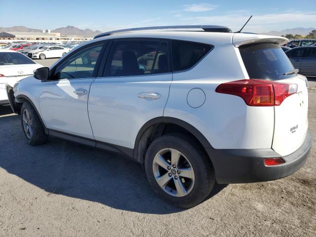 Photo 2 from auction – 2015 TOYOTA RAV4 XLE with VIN JTMRFREV3FD100674
