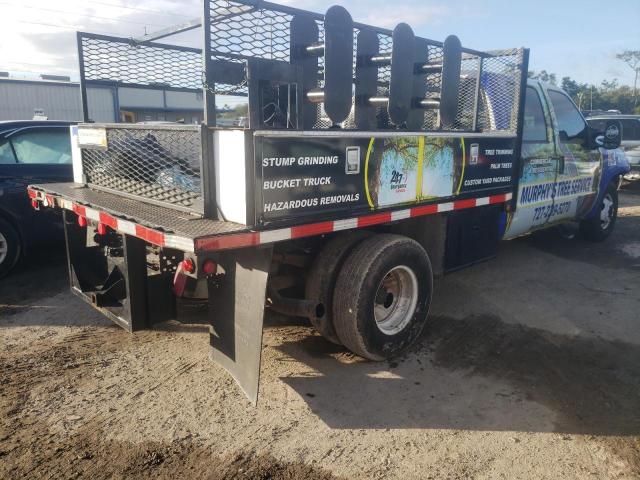 Photo 3 from auction – 2004 FORD F350 SUPER with VIN 1FDWW36P84EA02680
