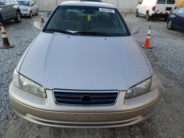Photo 5 from auction – 2000 TOYOTA CAMRY CE with VIN 4T1BG22K4YU639982