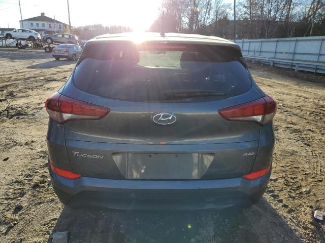 Photo 6 from auction – 2018 HYUNDAI TUCSON SE with VIN KM8J2CA49JU657645