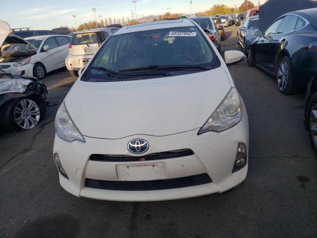 Photo 5 from auction – 2013 TOYOTA PRIUS C with VIN JTDKDTB3XD1040317