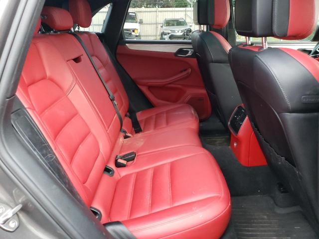 Photo 11 from auction – 2016 PORSCHE MACAN TURB with VIN WP1AF2A50GLB93704