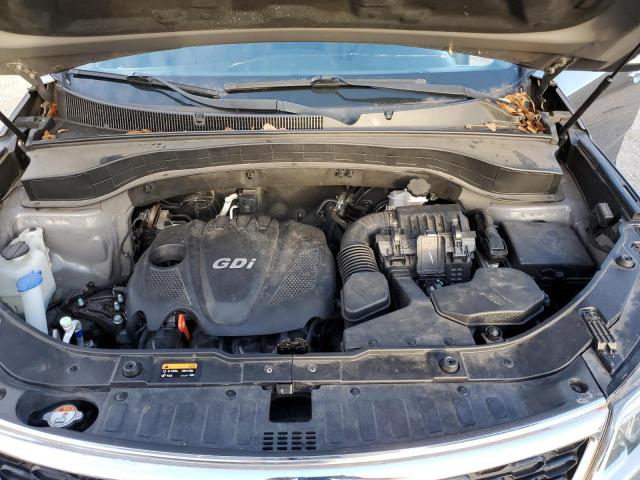 Photo 12 from auction – 2015 KIA SORENTO LX with VIN 5XYKT3A67FG593167