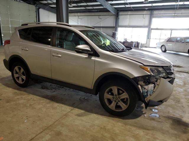 Photo 4 from auction – 2015 TOYOTA RAV4 XLE with VIN 2T3RFREVXFW398868