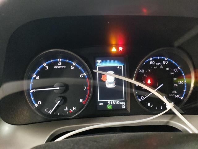 Photo 9 from auction – 2017 TOYOTA RAV4 XLE with VIN JTMRFREV8HJ120598
